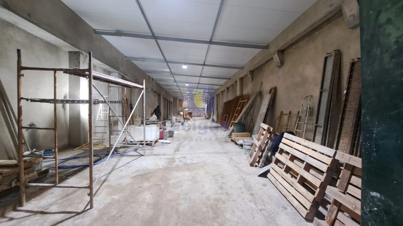 Armazém para Venda em Baixa da Banheira e Vale da Amoreira Foto 3