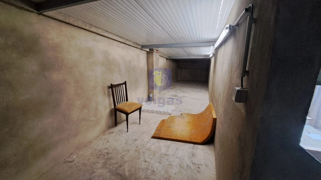 Armazém para Venda em Baixa da Banheira e Vale da Amoreira Foto 13