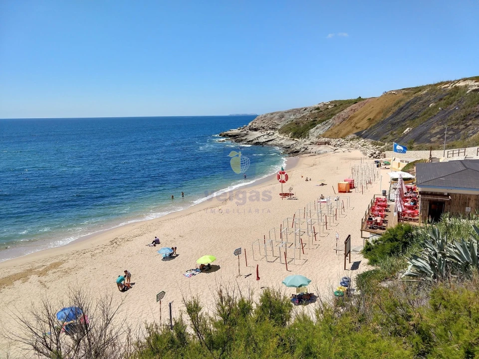 Moradia T3 para Venda em Atouguia da Baleia Foto 15