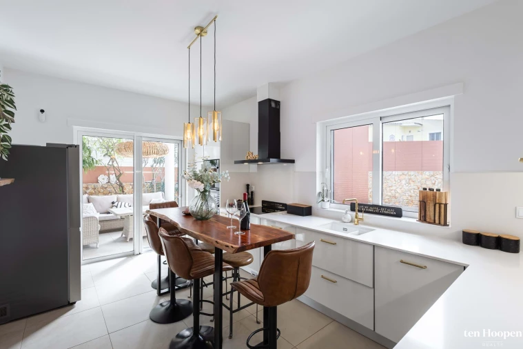 Moradia T3 para Venda em Lagos (São Sebastião e Santa Maria) Foto 3