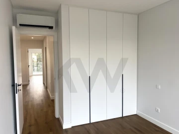 Apartamento T3 para Venda em Albufeira e Olhos de Água