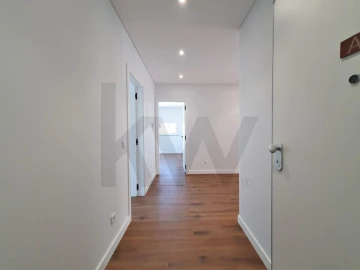 Apartamento T3 para Venda em Albufeira e Olhos de Água