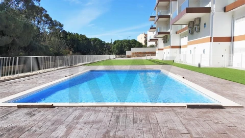 Apartamento T3 para Venda em Albufeira e Olhos de Água