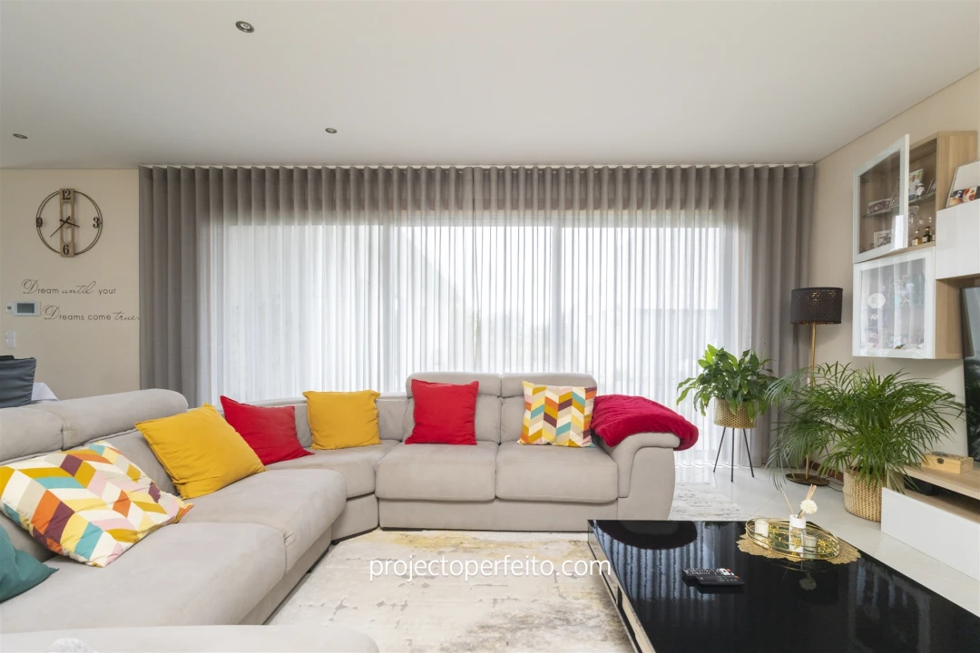 Moradia T4 para Venda em Ovar, São João, Arada e São Vicente de Pereira Jusã Foto 4