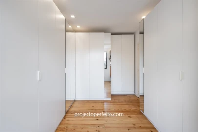 Apartamento T3 para Venda em Aldoar, Foz do Douro e Nevogilde