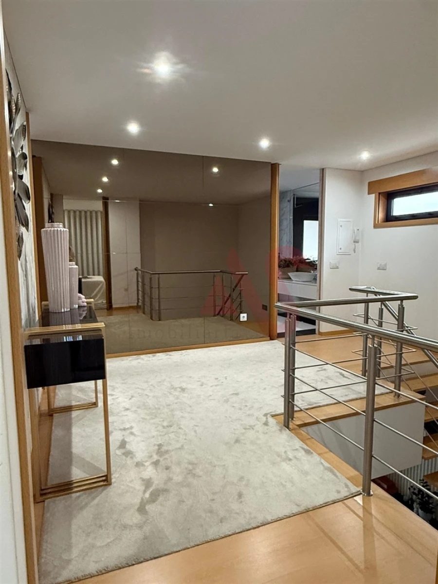 Moradia T3 para Venda em Lustosa e Barrosas (Santo Estêvão)