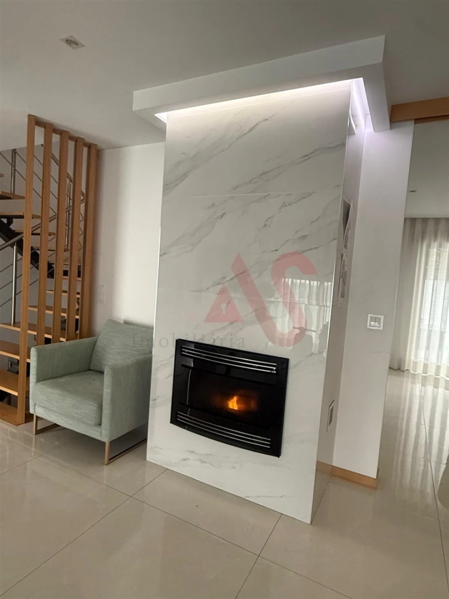 Moradia T3 para Venda em Lustosa e Barrosas (Santo Estêvão) Foto 7