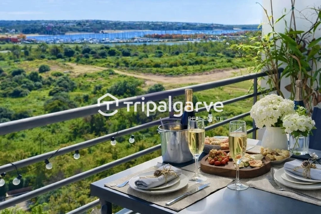 Apartamento T3 para Venda em Portimão Foto 1