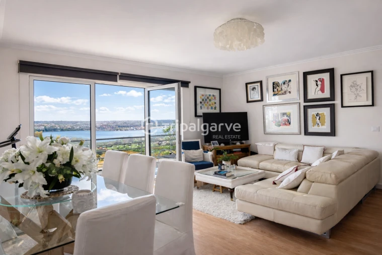 Apartamento T3 para Venda em Portimão Foto 17