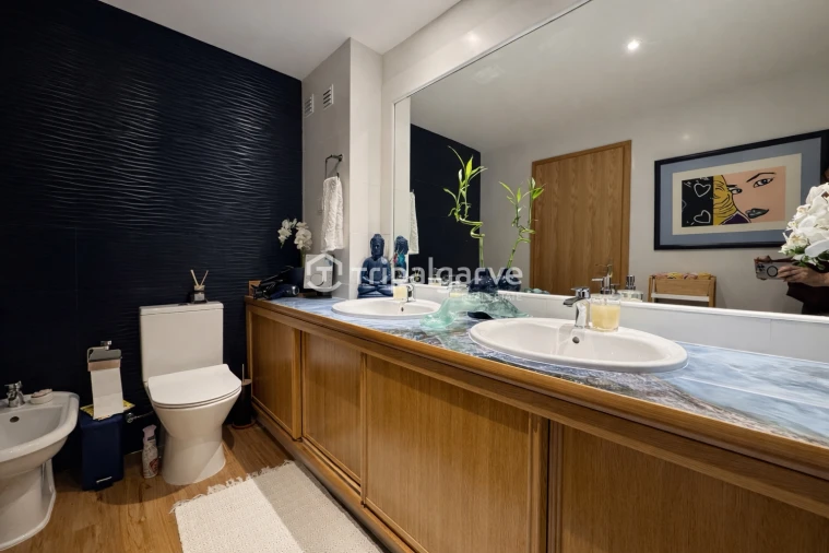 Apartamento T3 para Venda em Portimão Foto 19