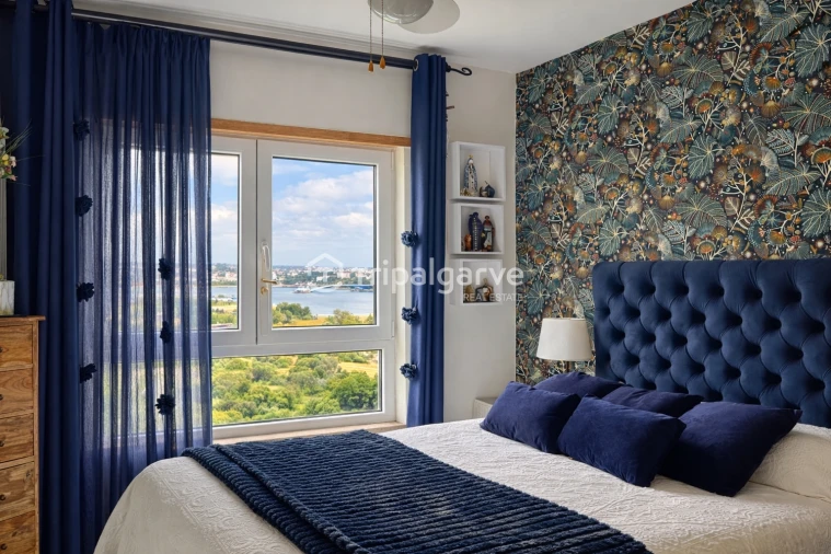 Apartamento T3 para Venda em Portimão Foto 18