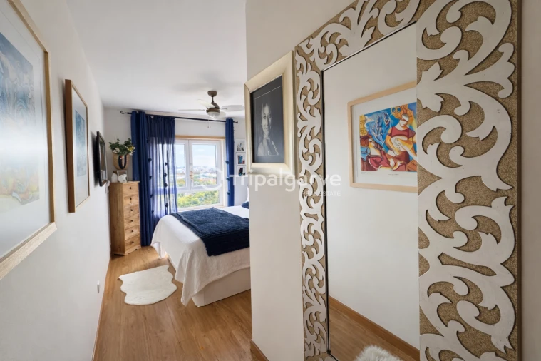 Apartamento T3 para Venda em Portimão Foto 13