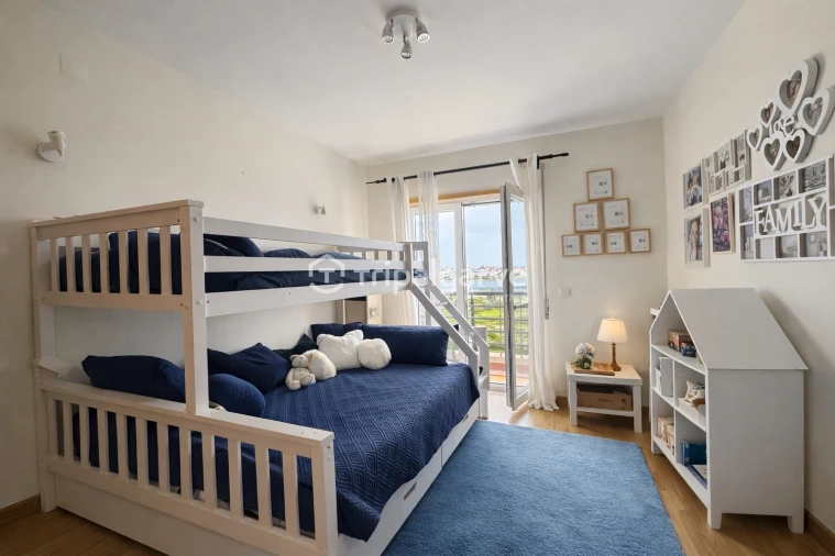 Apartamento T3 para Venda em Portimão Foto 7