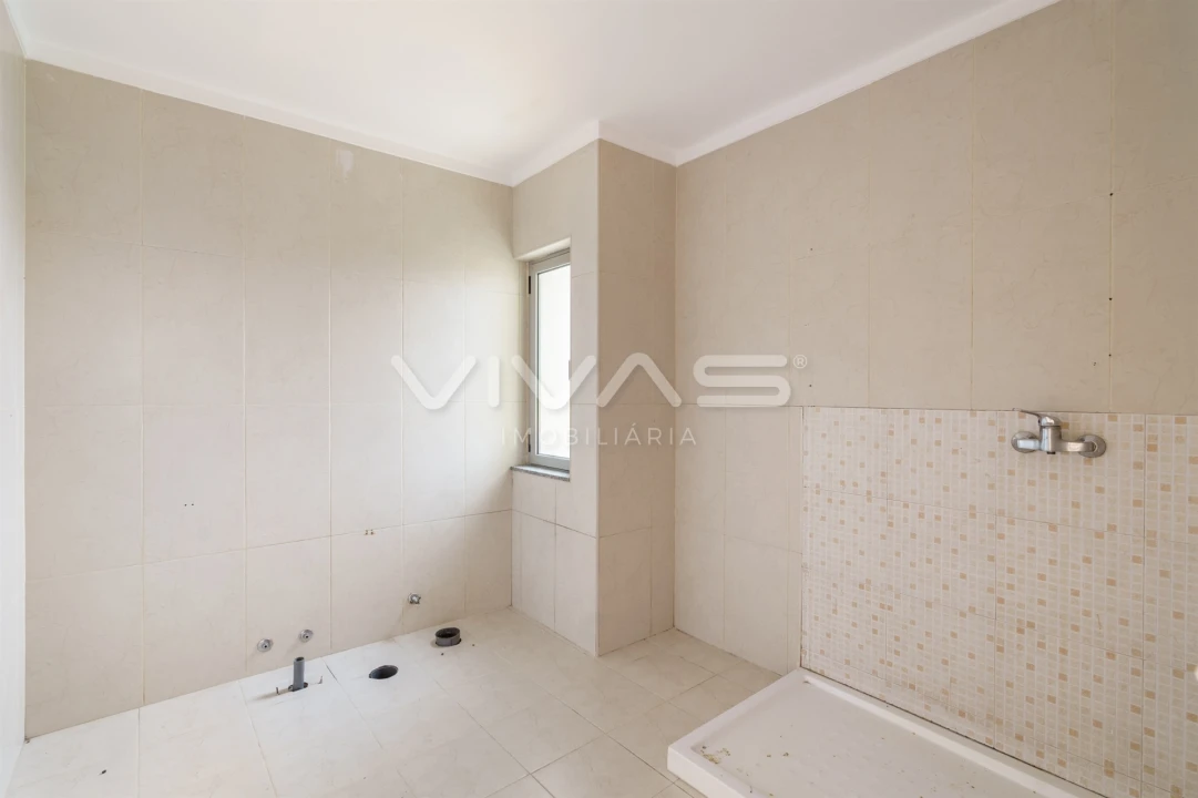 Moradia T3 para Venda em Lage Foto 13