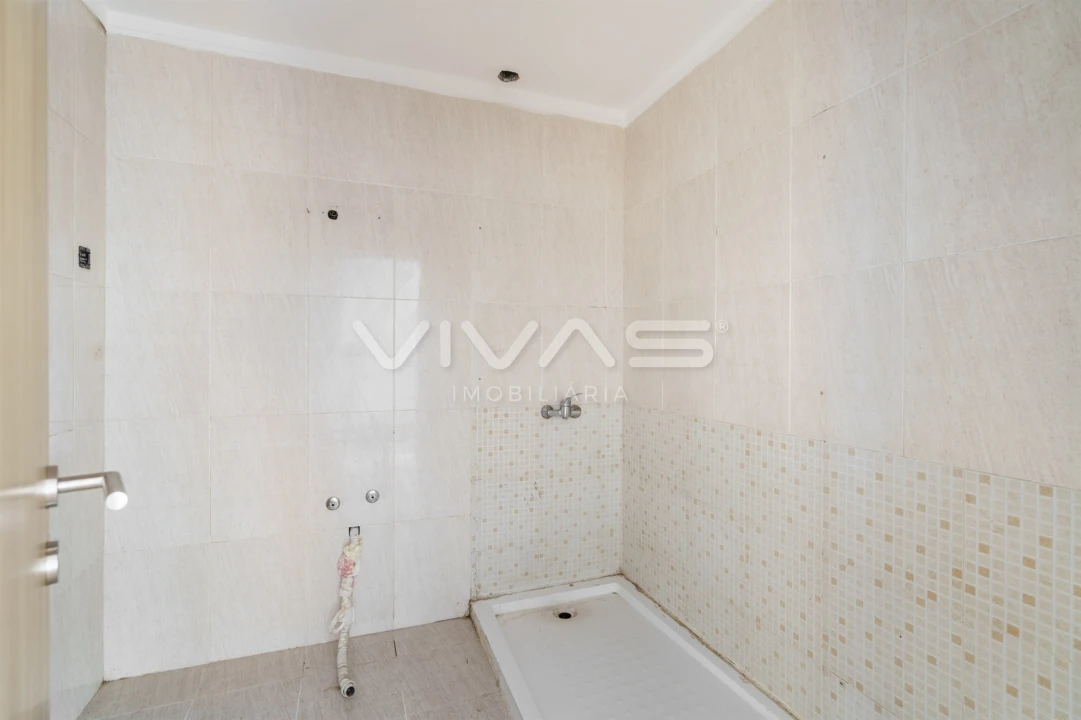 Moradia T3 para Venda em Lage Foto 14