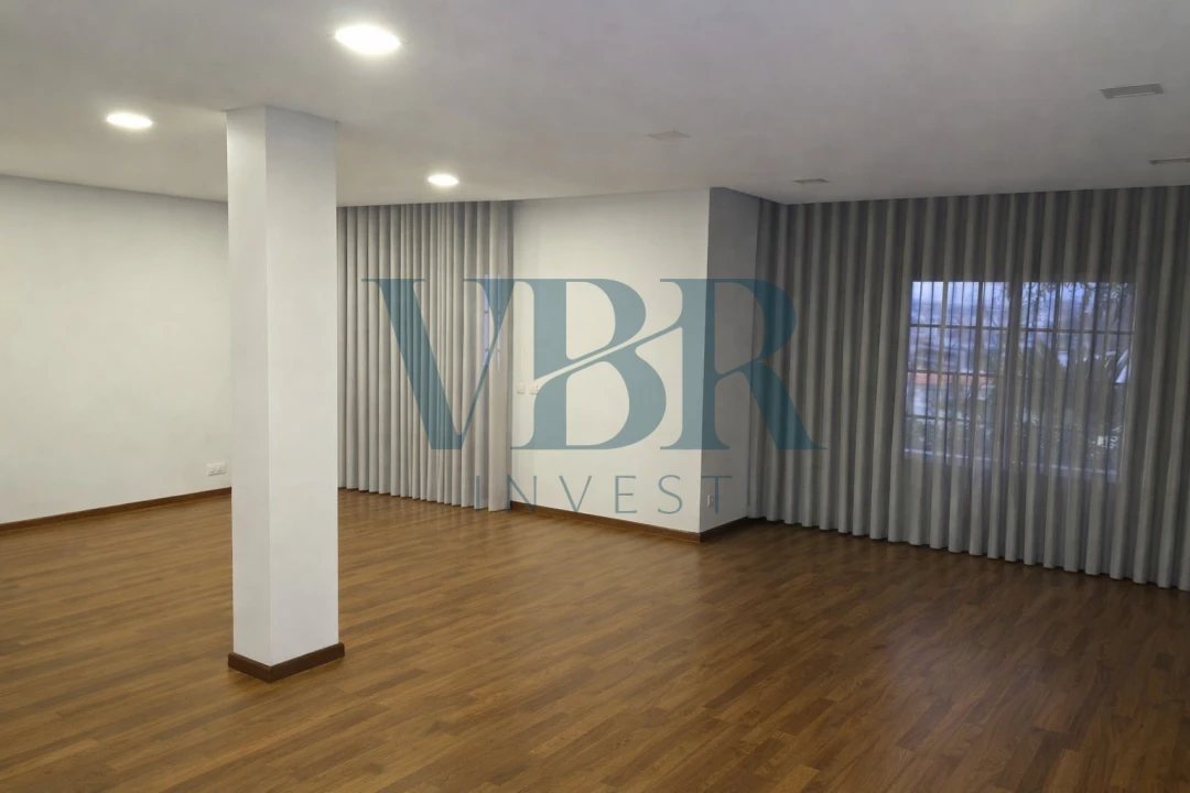 Moradia T4 para Venda em Nogueira, Fraião e Lamaçães Foto 11