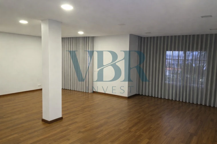 Moradia T4 para Venda em Nogueira, Fraião e Lamaçães Foto 10