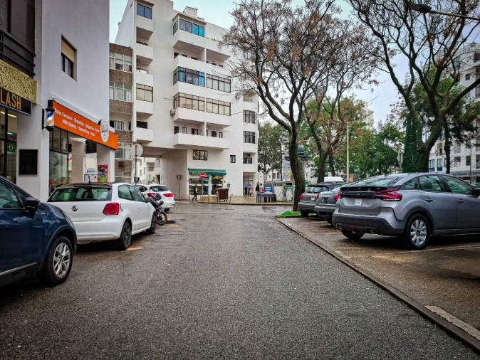 Apartamento T3 para Venda em Quarteira Foto 29