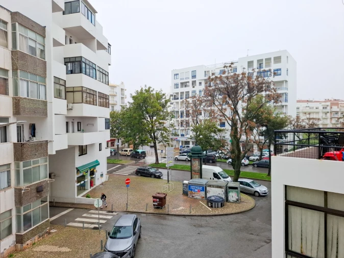 Apartamento T3 para Venda em Quarteira Foto 27