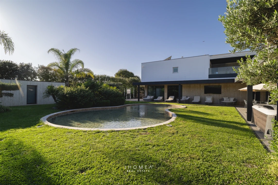 Moradia T5 para Venda em Esgueira Foto 3