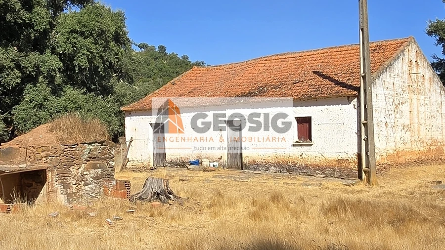 Quinta T2 para Venda em Reliquias