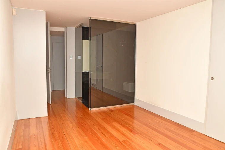 Moradia T4 para Arrendamento em Aldoar, Foz do Douro e Nevogilde Foto 21