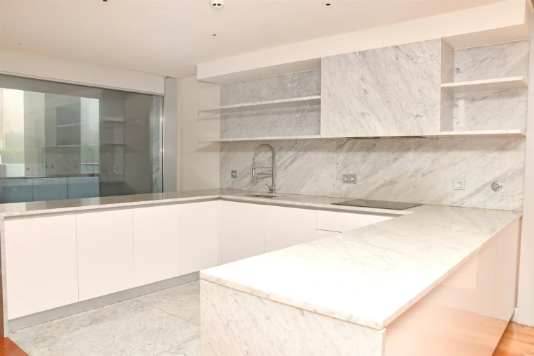 Moradia T4 para Arrendamento em Aldoar, Foz do Douro e Nevogilde Foto 11