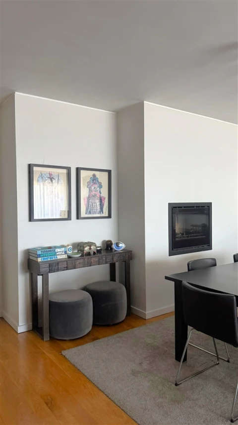 Apartamento T3 para Arrendamento em Aldoar, Foz do Douro e Nevogilde