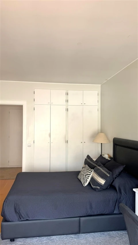 Apartamento T3 para Arrendamento em Aldoar, Foz do Douro e Nevogilde