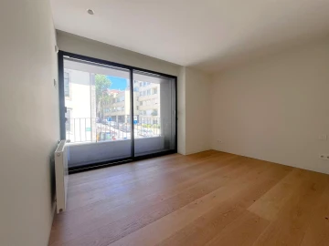 Apartamento T3 para Arrendamento em Aldoar, Foz do Douro e Nevogilde