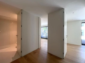 Apartamento T3 para Arrendamento em Aldoar, Foz do Douro e Nevogilde