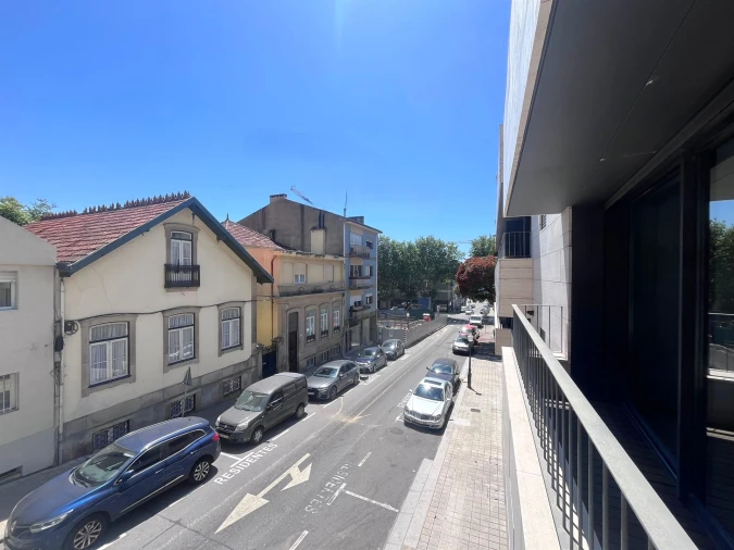 Apartamento T3 para Arrendamento em Aldoar, Foz do Douro e Nevogilde Foto 22