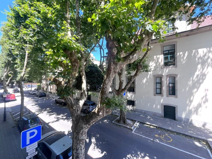 Apartamento T3 para Arrendamento em Aldoar, Foz do Douro e Nevogilde Foto 24