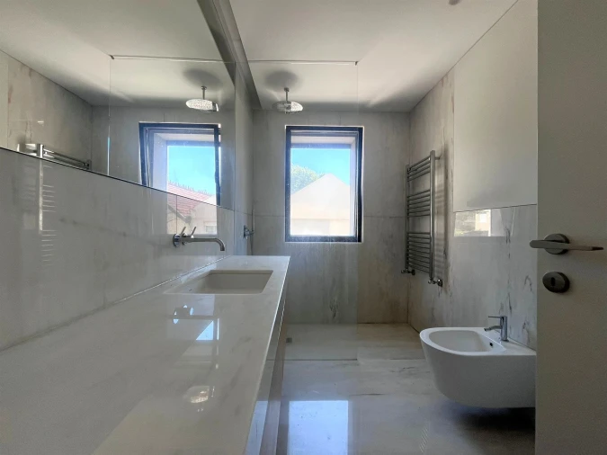 Apartamento T3 para Arrendamento em Aldoar, Foz do Douro e Nevogilde Foto 17