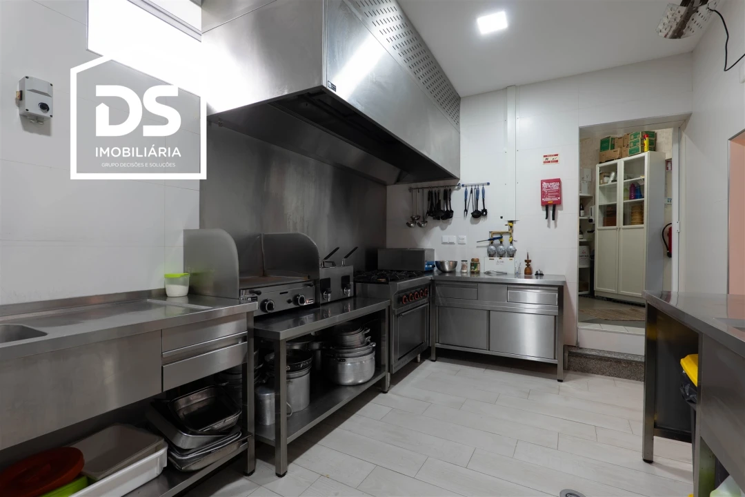 Negócio para Venda em Oliveira de Frades, Souto de Lafões e Sejães Foto 10