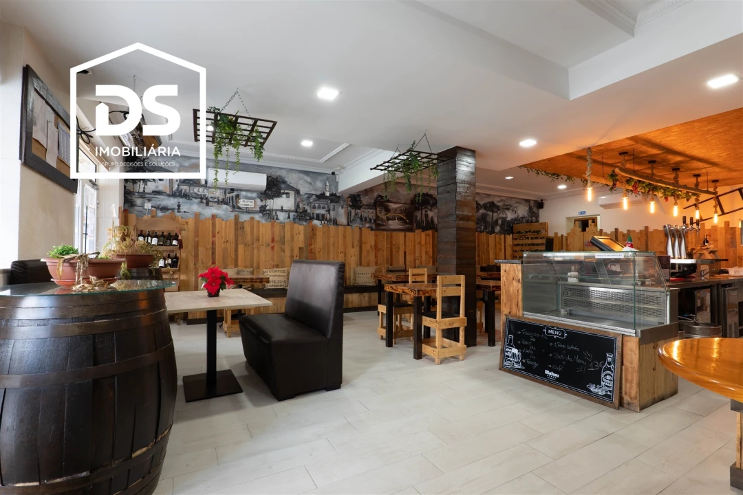 Negócio para Venda em Oliveira de Frades, Souto de Lafões e Sejães Foto 4