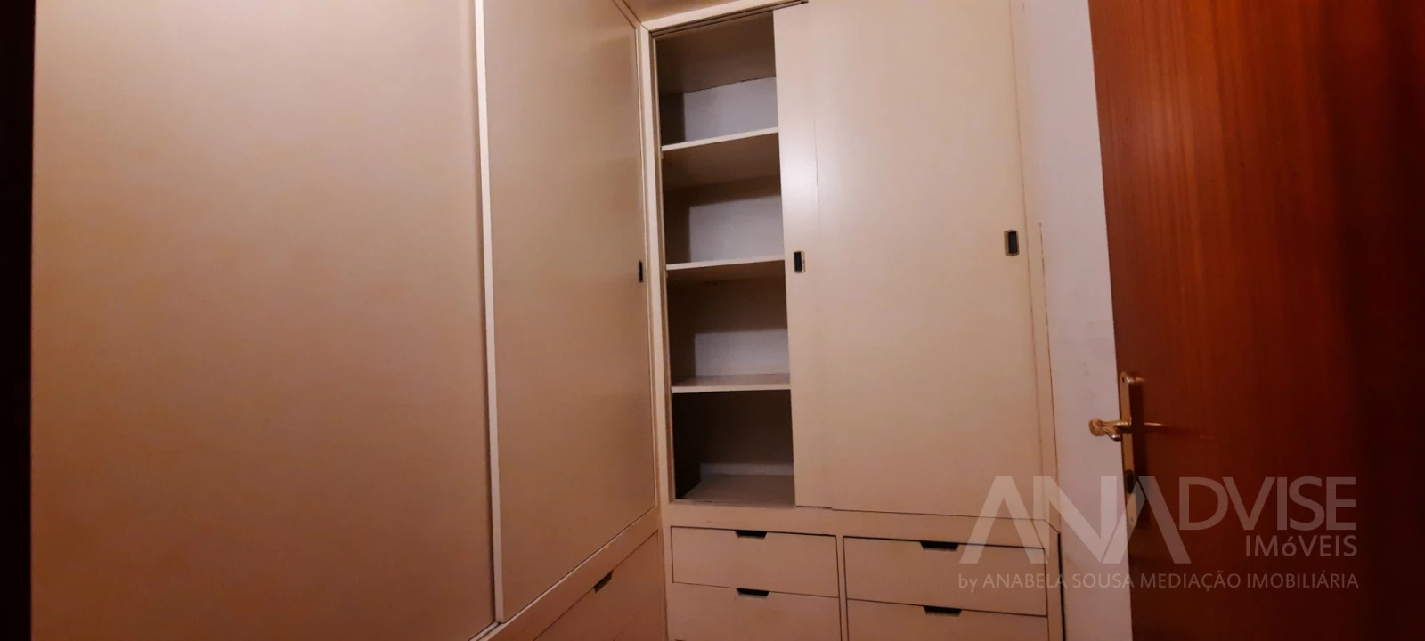 Apartamento T4 para Arrendamento em Viseu Foto 22