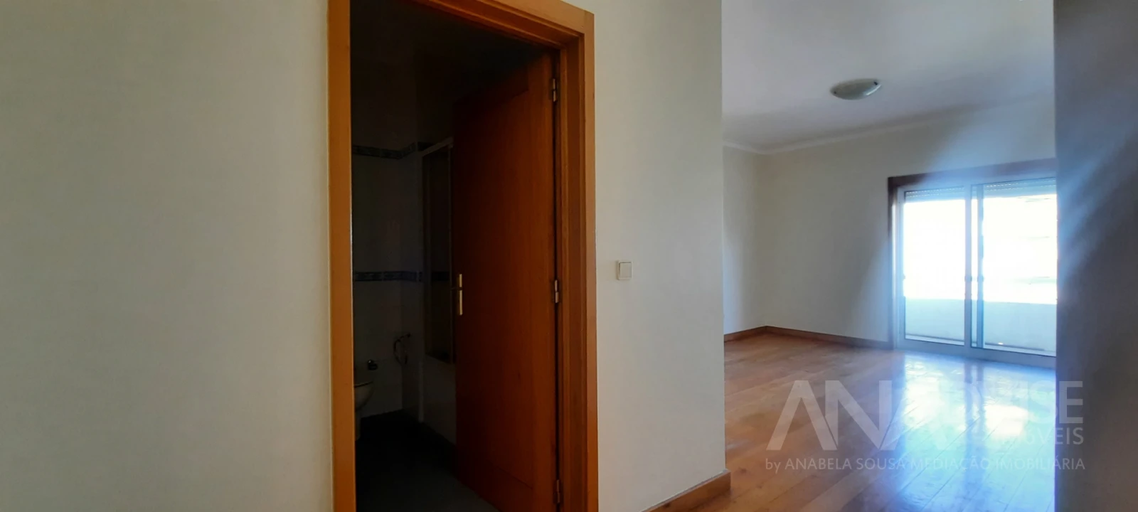 Apartamento T4 para Arrendamento em Viseu Foto 14