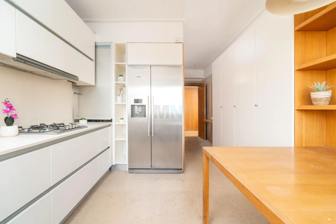 Apartamento T4 para Venda em Sé Nova, Santa Cruz, Almedina e São Bartolomeu Foto 11