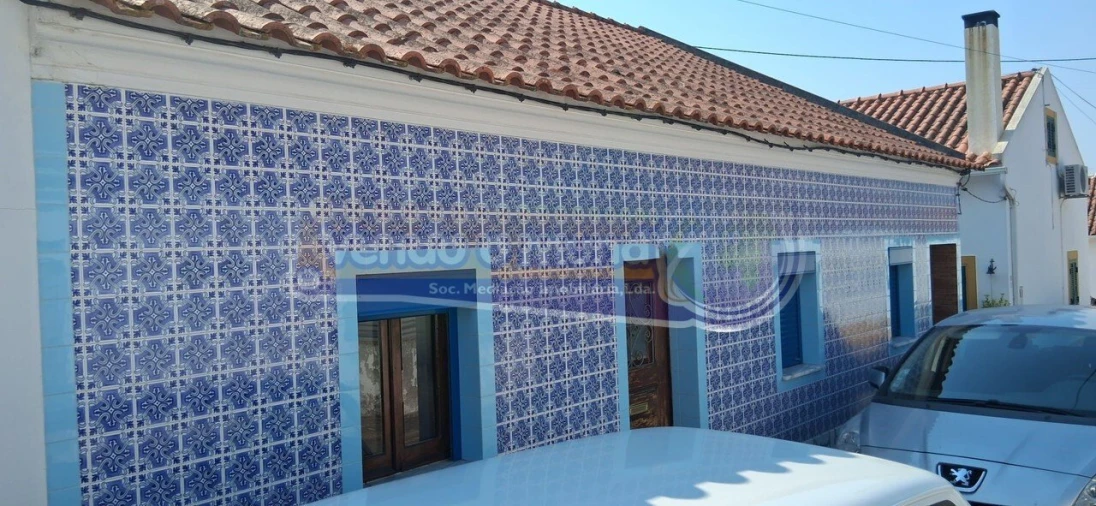 Moradia T3 para Venda em Mora Foto 14