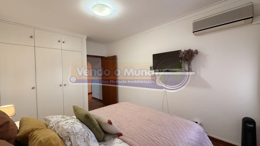 Apartamento T2 para Venda em Benavente Foto 17