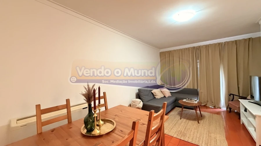 Apartamento T2 para Venda em Benavente Foto 2