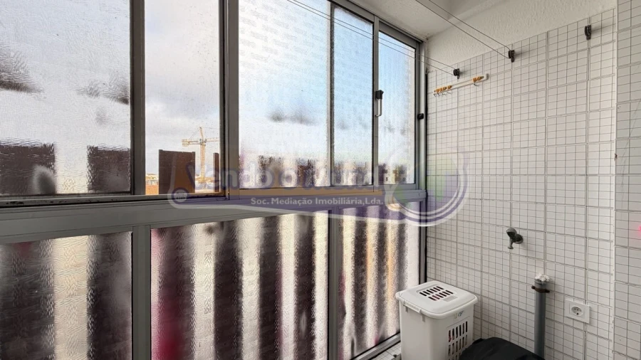 Apartamento T2 para Venda em Benavente Foto 12