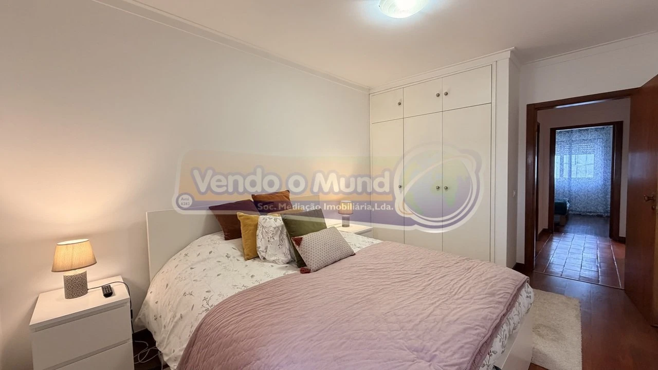 Apartamento T2 para Venda em Benavente Foto 16
