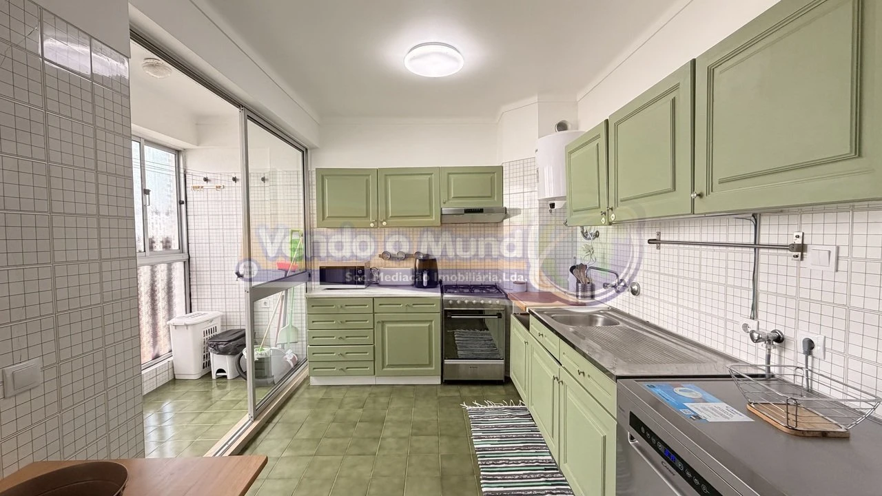 Apartamento T2 para Venda em Benavente Foto 8