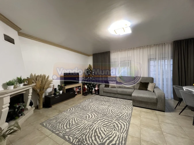 Apartamento T3 para Venda em Samora Correia Foto 1