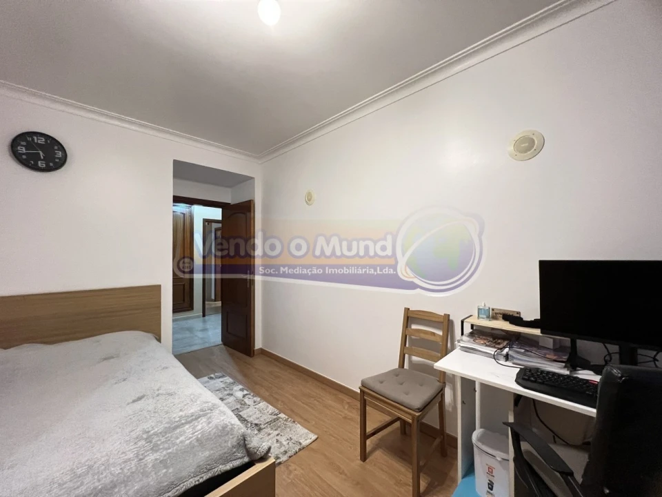 Apartamento T3 para Venda em Samora Correia Foto 16