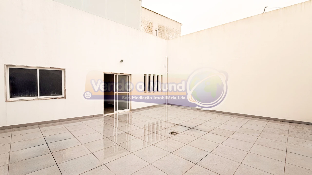 Loja para Venda em Benavente Foto 17