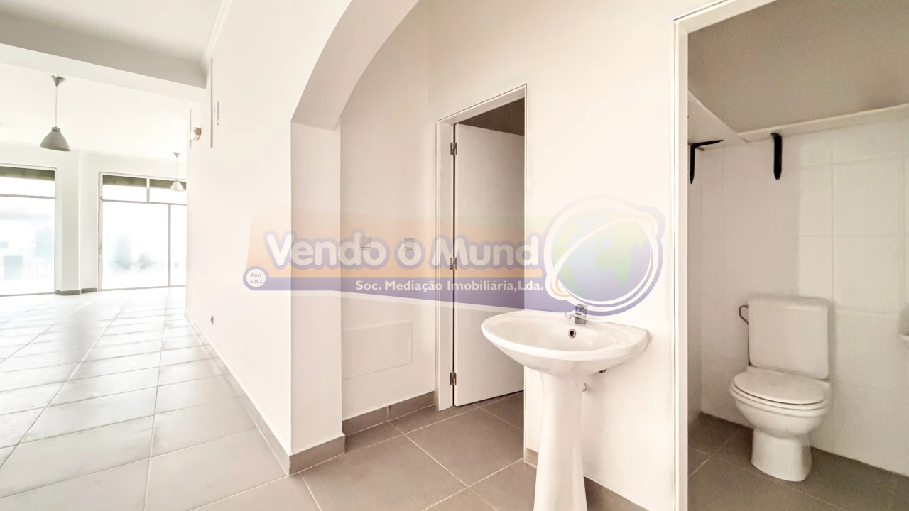 Loja para Venda em Benavente Foto 11