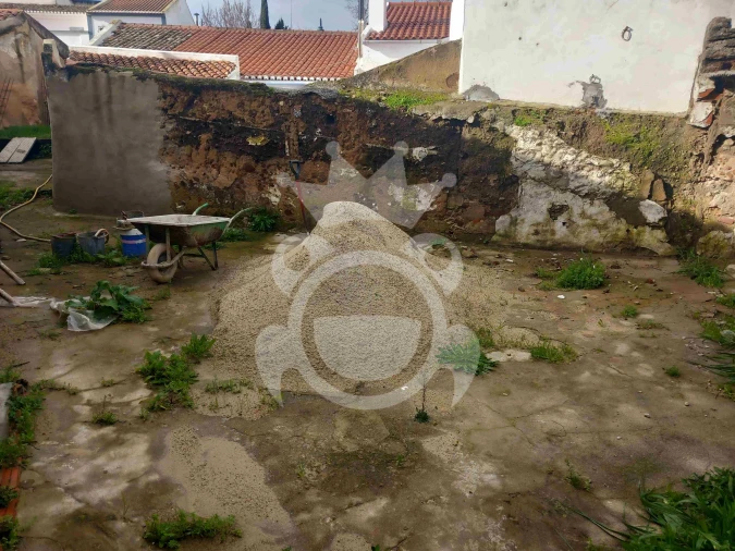 Moradia T0 para Venda em Serpa (Salvador e Santa Maria) Foto 9